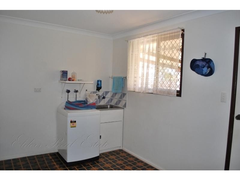 2 Vandenberg Street, Avenell Heights QLD 4670