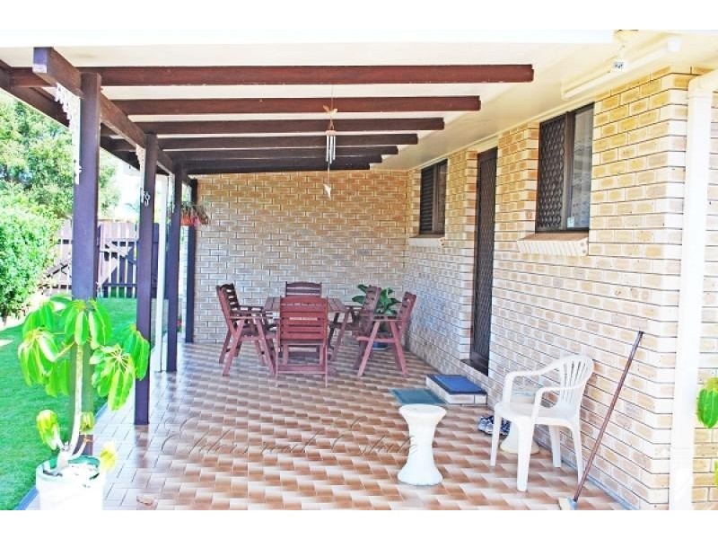 2 Vandenberg Street, Avenell Heights QLD 4670