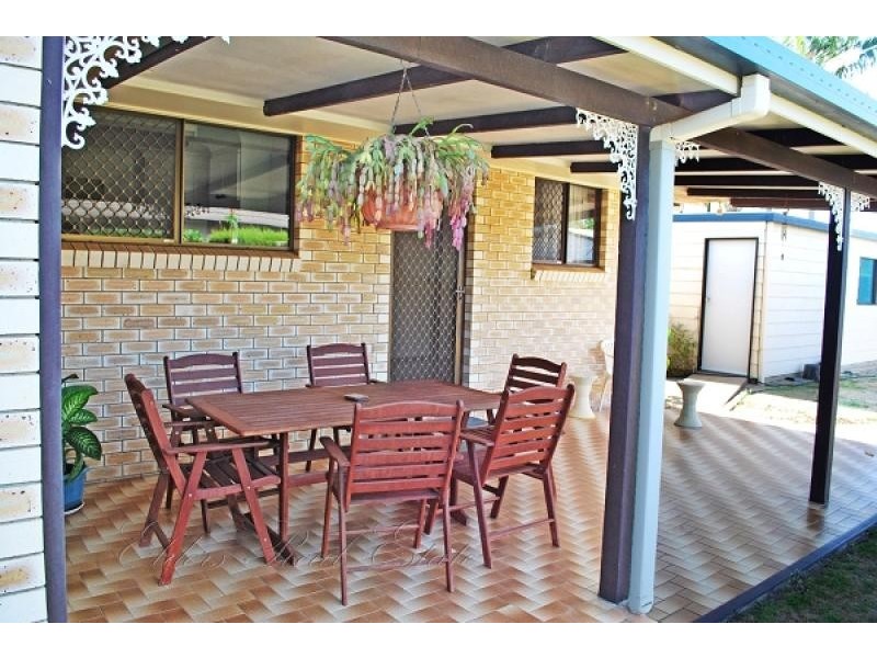 2 Vandenberg Street, Avenell Heights QLD 4670