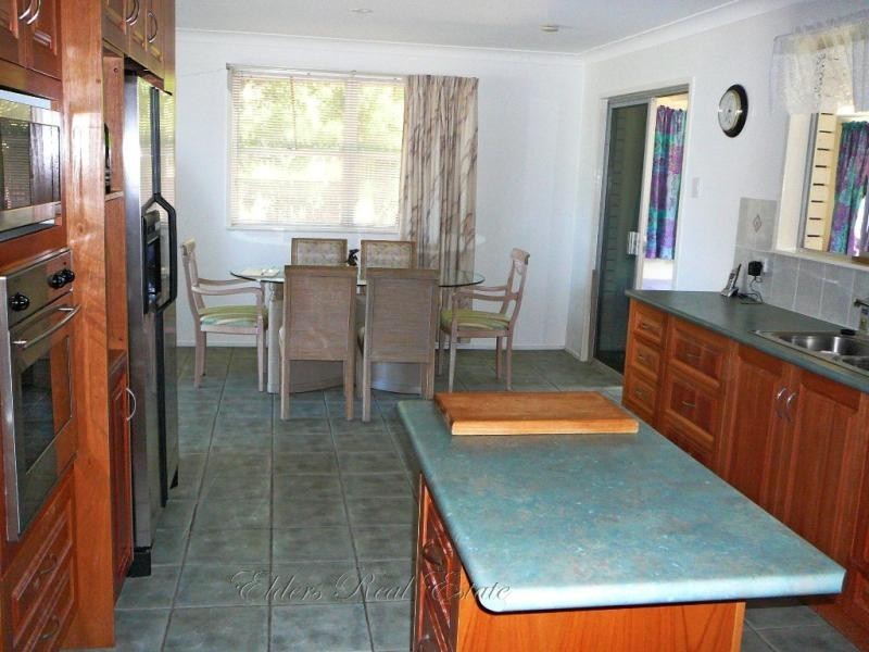 48 The Esplanade, Elliott Heads QLD 4670