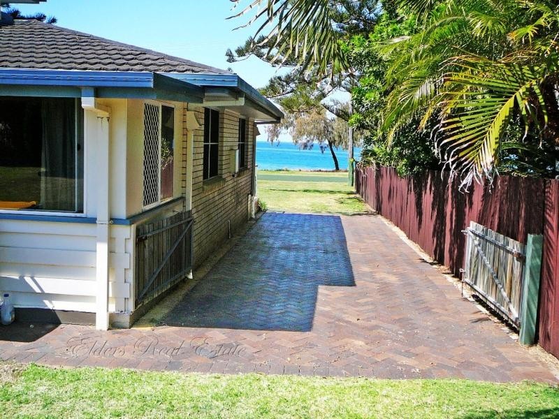 48 The Esplanade, Elliott Heads QLD 4670