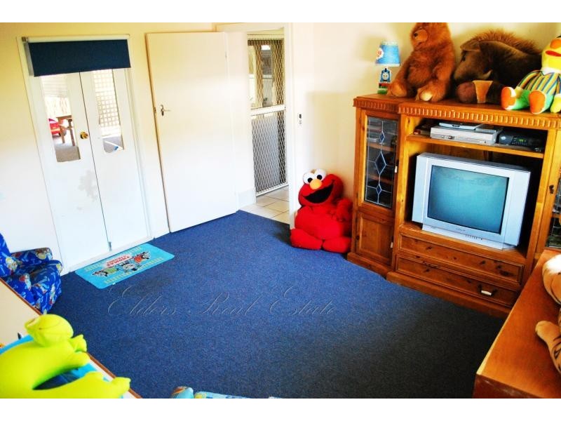 166 Byrne St, Millbank QLD 4670