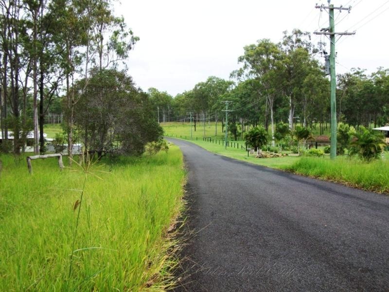 8 Billabong Way, Bucca QLD 4670