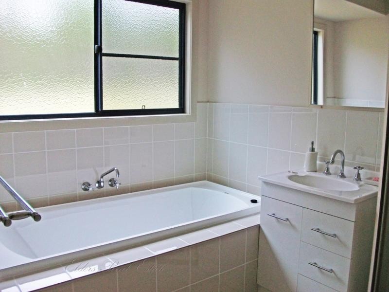 43 Munro Crt., Gin Gin QLD 4671