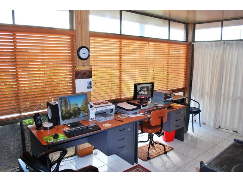 16 Kingsford St., Kalkie QLD 4670