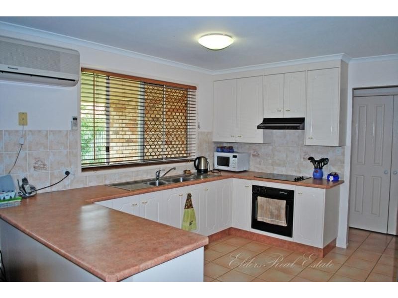 16 Chancellor Dr., Avenell Heights QLD 4670