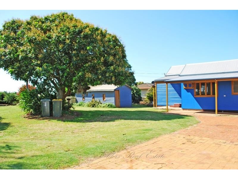 27 Rickerts Rd.,, Burnett Heads QLD 4670