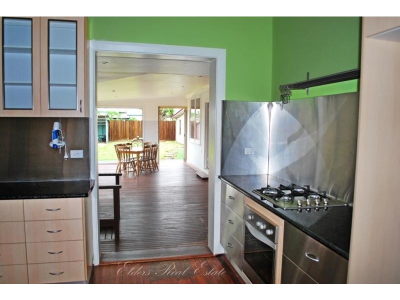 15 Alamein St.,, Svensson Heights QLD 4670