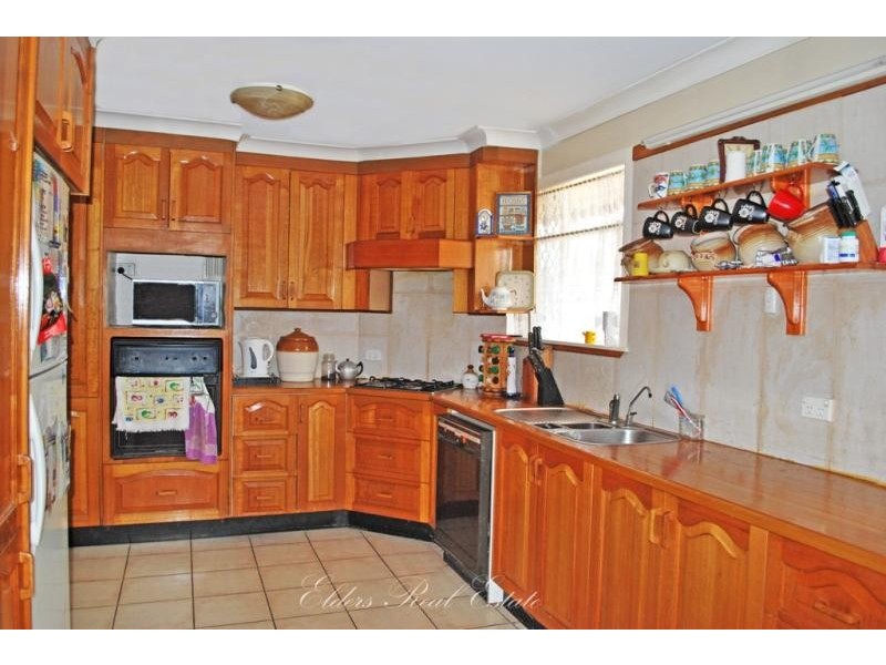 73 FE Walker St.,, Kepnock QLD 4670