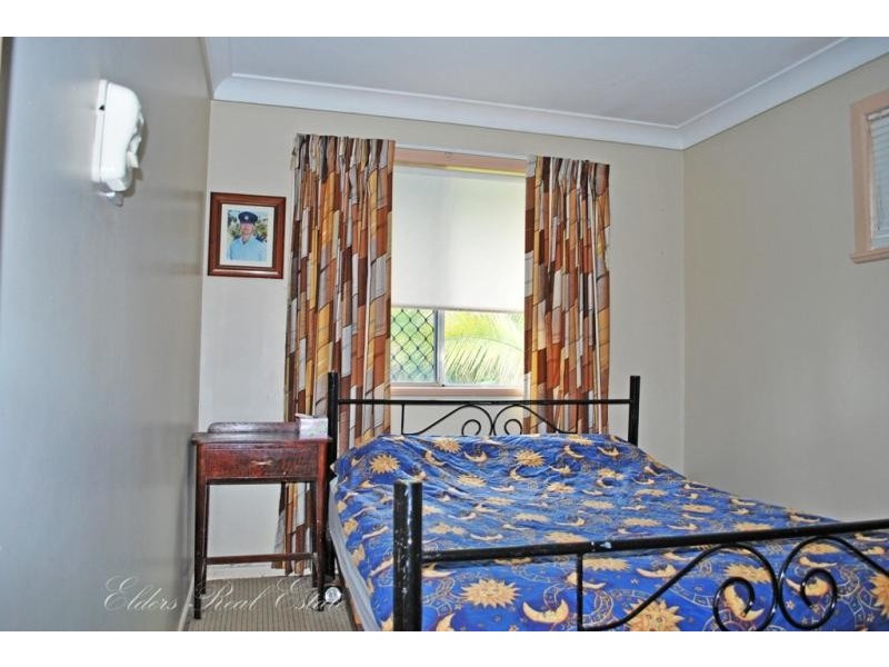 73 FE Walker St.,, Kepnock QLD 4670
