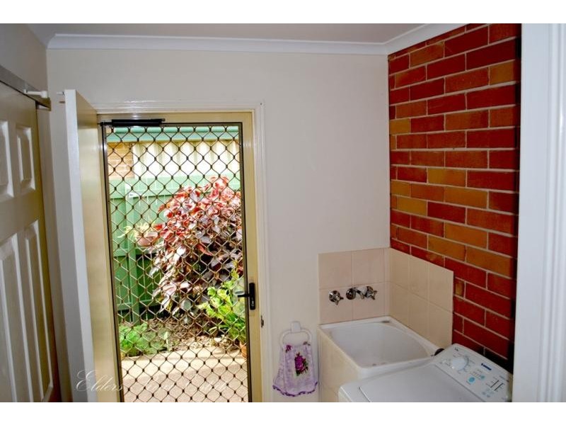 Unit 13/20 Vasey St.,, Avenell Heights QLD 4670