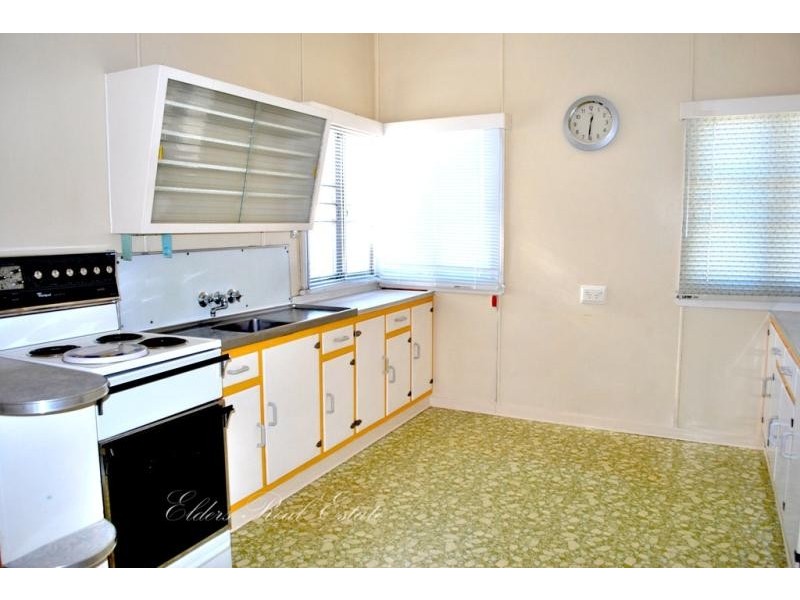 19 Bates St., Svensson Heights QLD 4670