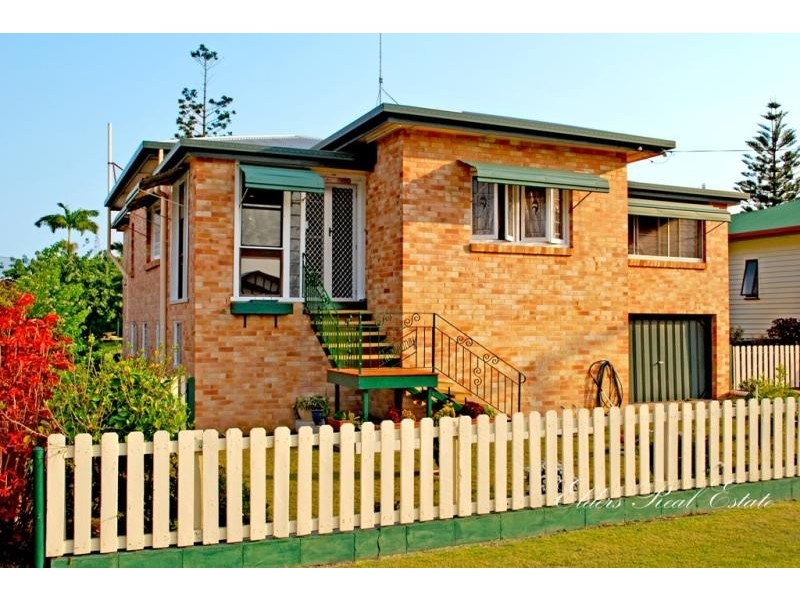 12 Steuart St., Bundaberg North QLD 4670