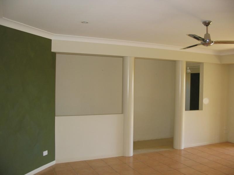 30 ROSS PLACE, Wakerley QLD 4154