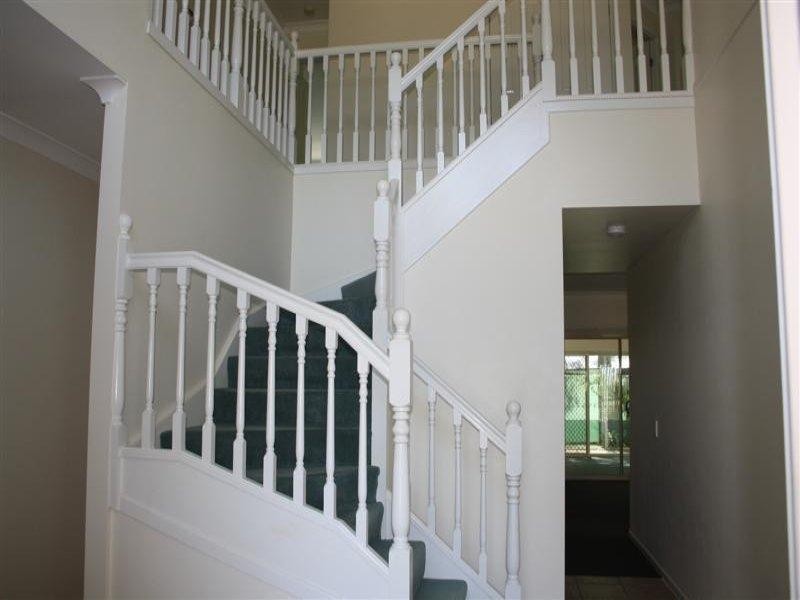 39 Tingi Avenue, Tanah Merah QLD 4128