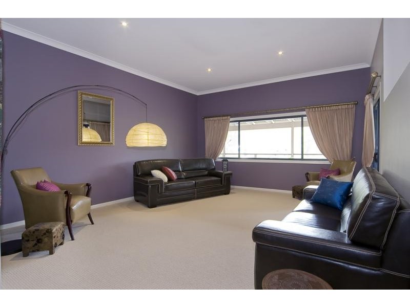 44 Dane Court, Shailer Park QLD 4128