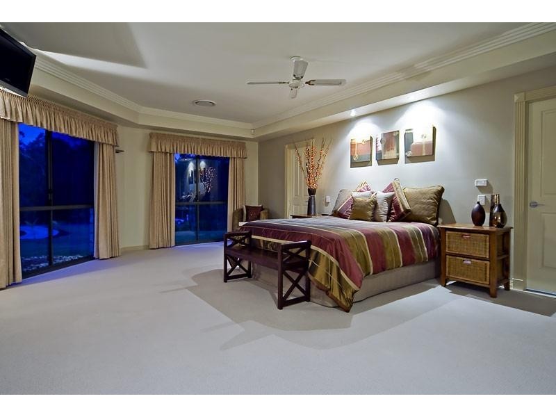 1 Honeysuckle Court, Cornubia QLD 4130