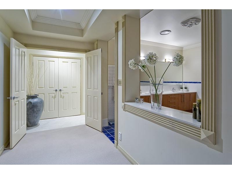 1 Honeysuckle Court, Cornubia QLD 4130