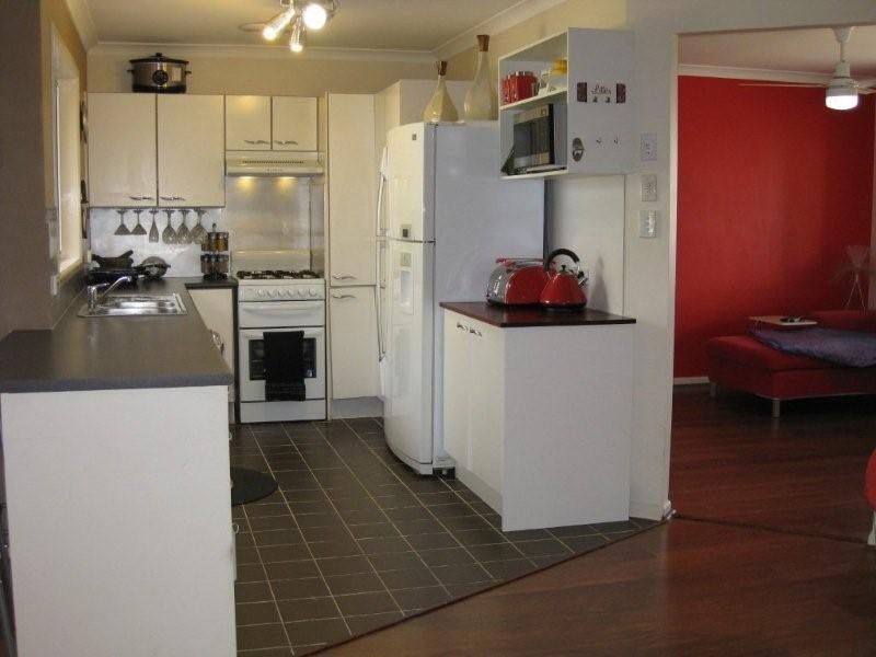 6 Timberland Place, Loganholme QLD 4129