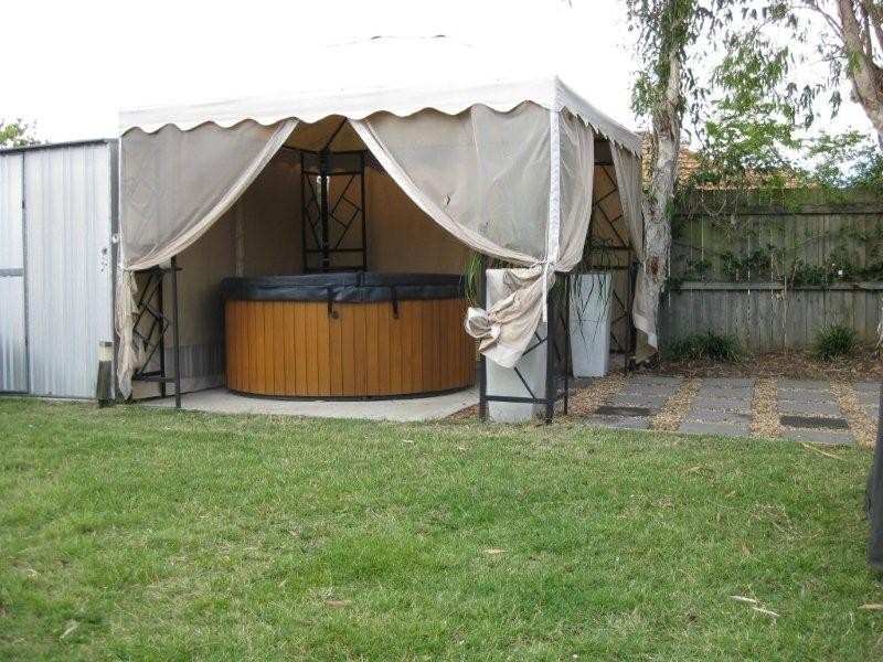 6 Timberland Place, Loganholme QLD 4129