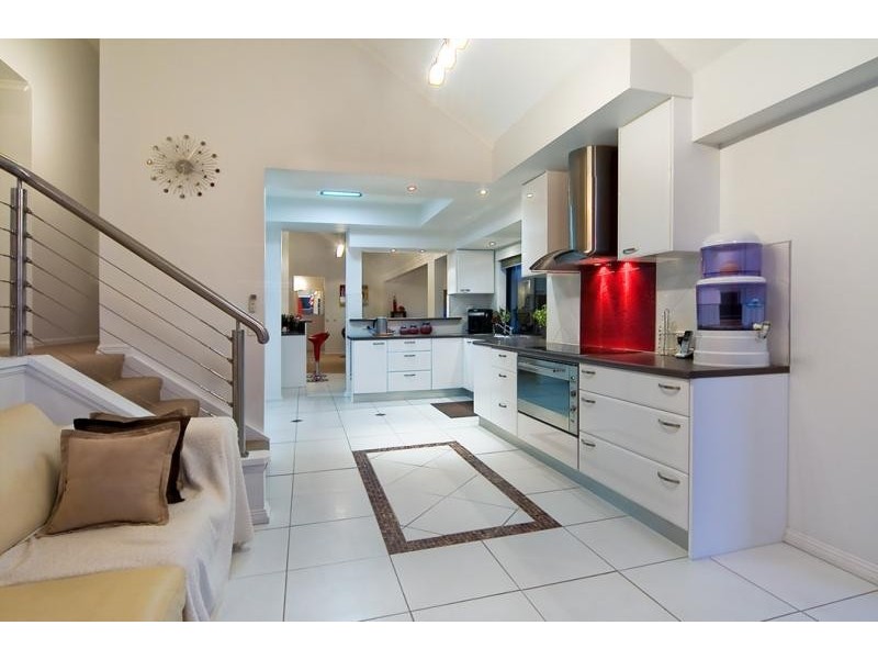 7 Hideaway Mountain Court, Cornubia QLD 4130
