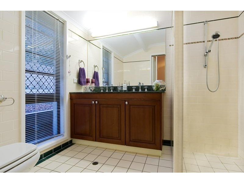 7 Hideaway Mountain Court, Cornubia QLD 4130