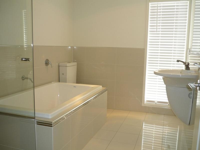 19B Francis Road, Shailer Park QLD 4128