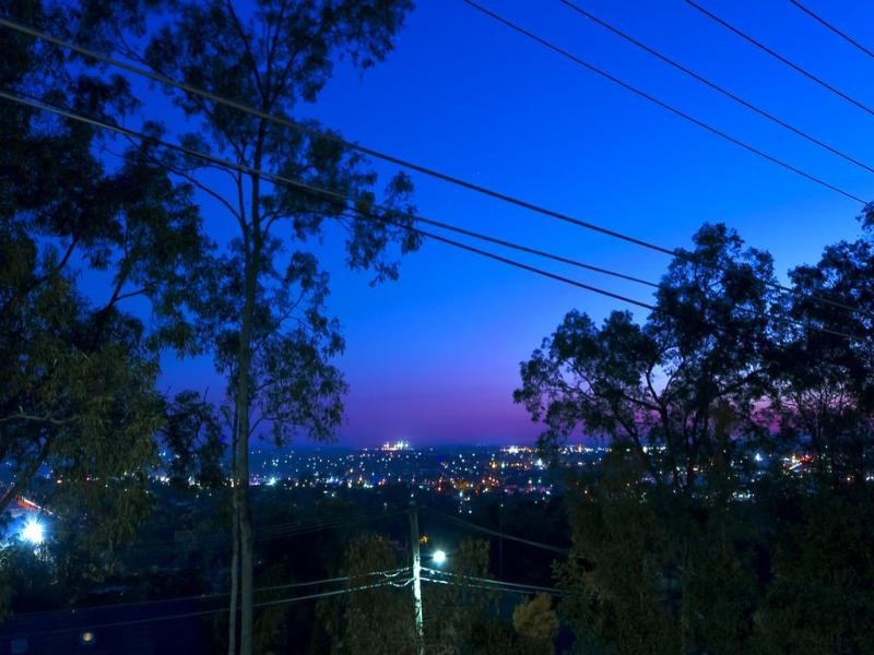 6 Cynthia Crs, Springwood QLD 4127