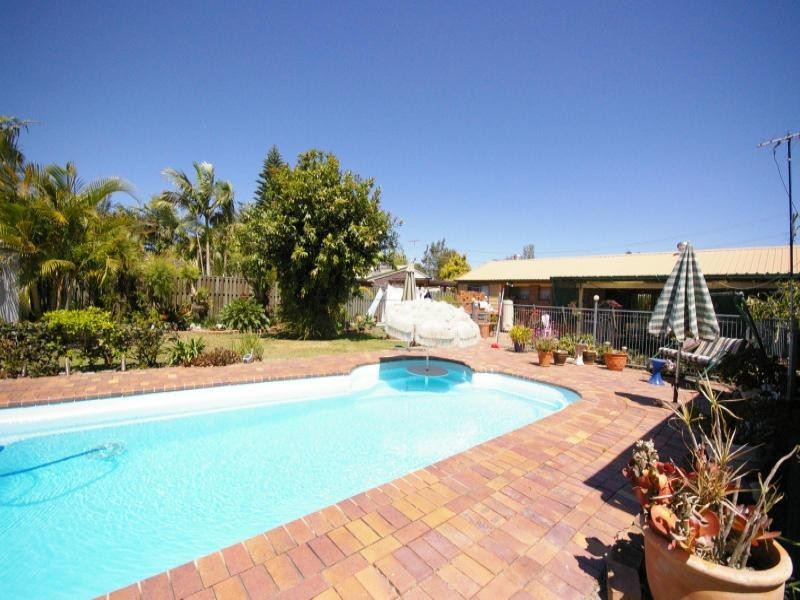 5 Tansey Drive, Tanah Merah QLD 4128