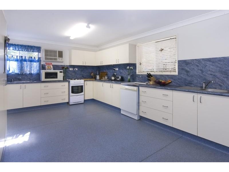 2 Solway Crescent, Carbrook QLD 4130