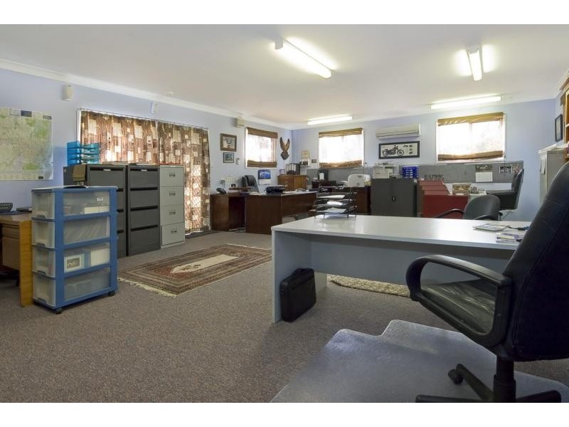 2 Solway Crescent, Carbrook QLD 4130