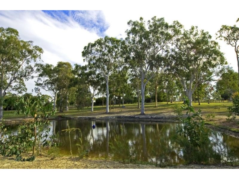 2 Solway Crescent, Carbrook QLD 4130