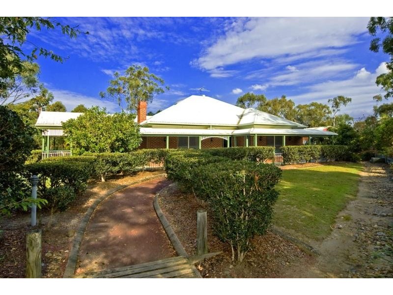 2 Solway Crescent, Carbrook QLD 4130