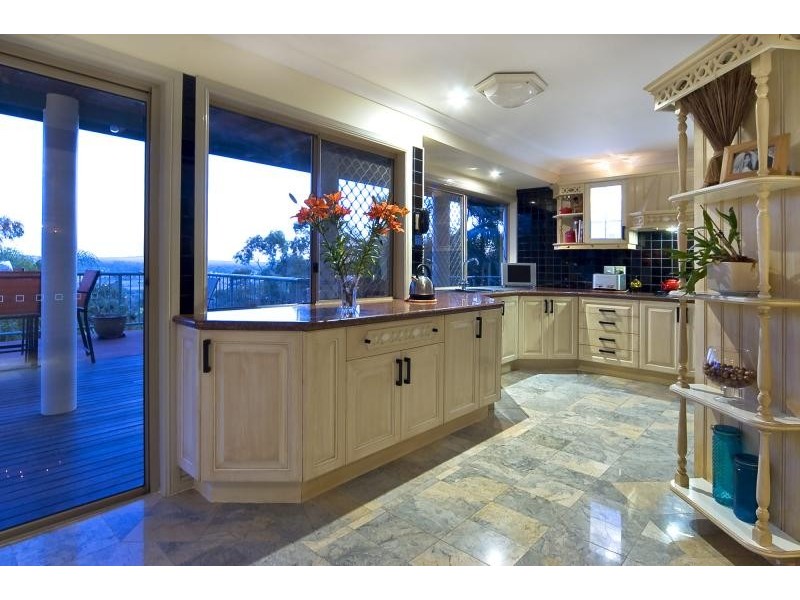 138 Barokee Drive, Tanah Merah QLD 4128