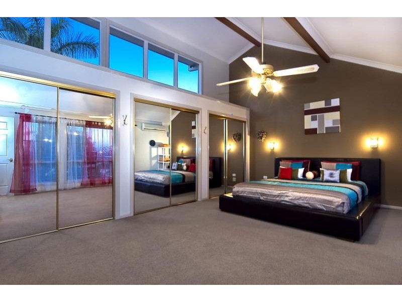 138 Barokee Drive, Tanah Merah QLD 4128