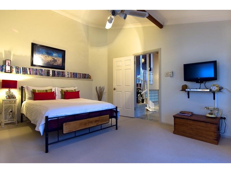 138 Barokee Drive, Tanah Merah QLD 4128