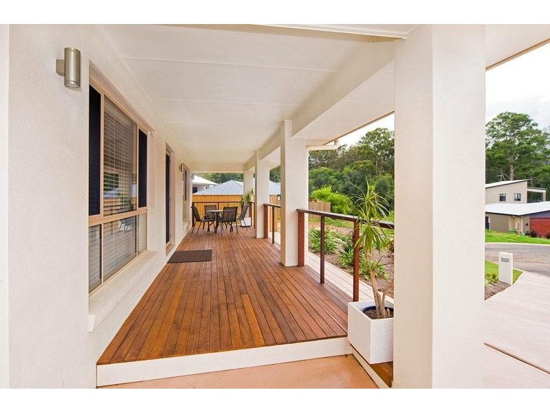 8 Nancy May Court, Daisy Hill QLD 4127