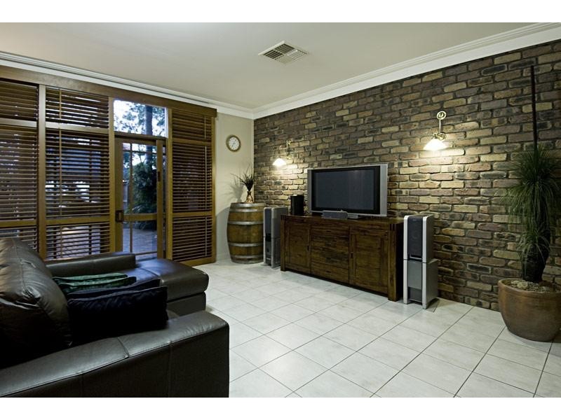 14 Gyles Court, Cornubia QLD 4130