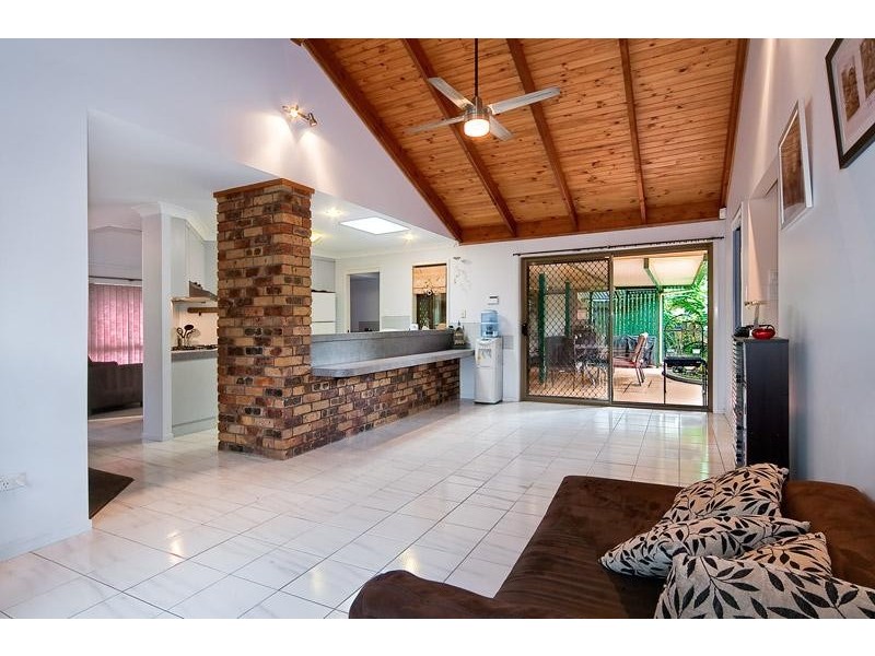 7 Kiewa Drive, Loganholme QLD 4129