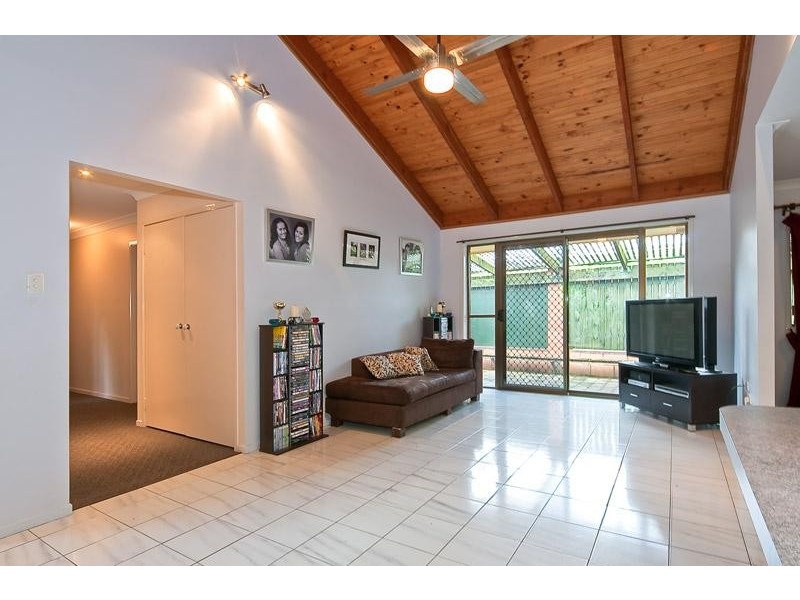 7 Kiewa Drive, Loganholme QLD 4129