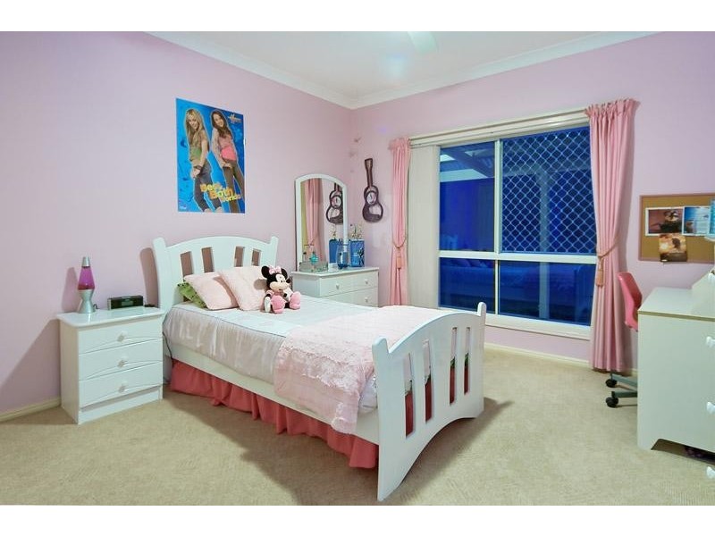 182 Stern Road, Carbrook QLD 4130