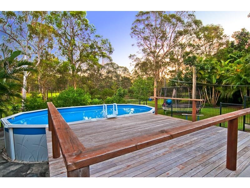 182 Stern Road, Carbrook QLD 4130