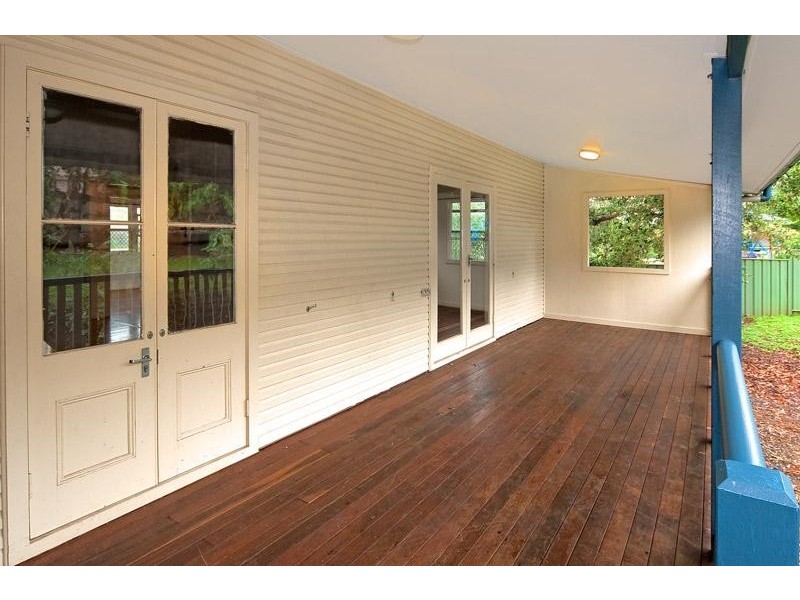 22 Laughlin Street, Kingston QLD 4114