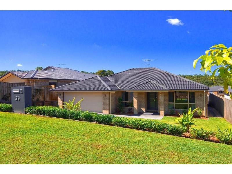 39 Dennis Vale Drive, Daisy Hill QLD 4127