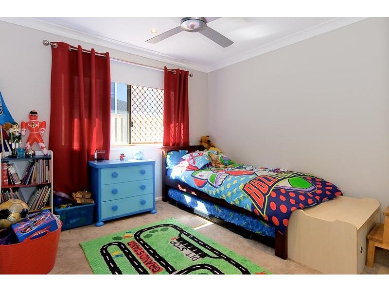 39 Dennis Vale Drive, Daisy Hill QLD 4127