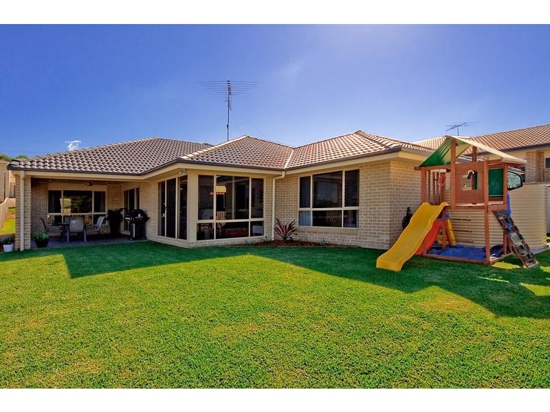 39 Dennis Vale Drive, Daisy Hill QLD 4127