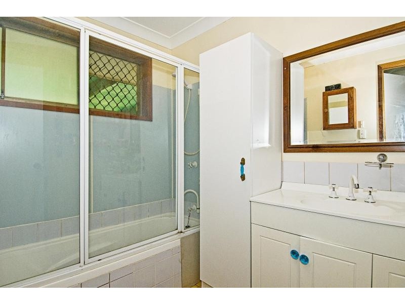 4 Japonica St, Eagleby QLD 4207