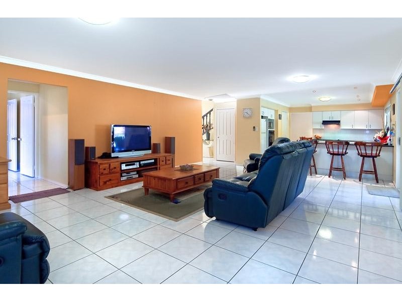 2 Gavin Way, Cornubia QLD 4130