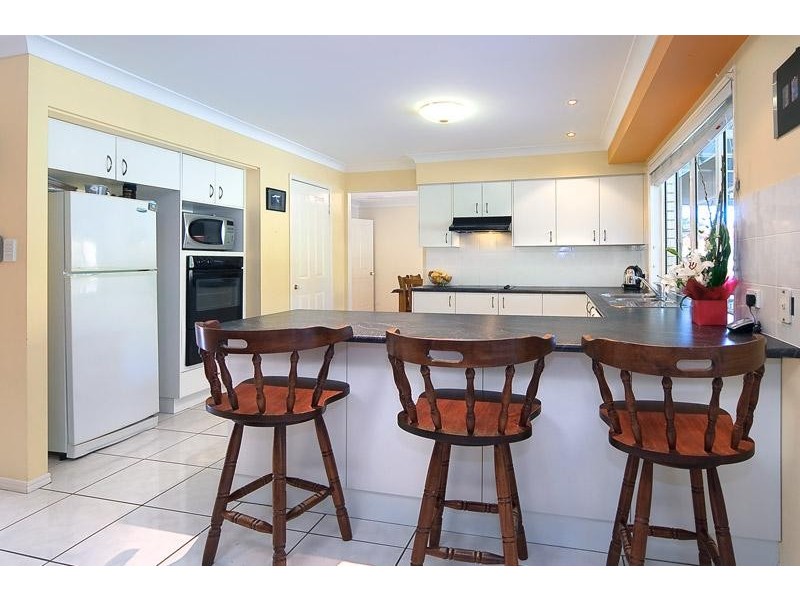 2 Gavin Way, Cornubia QLD 4130