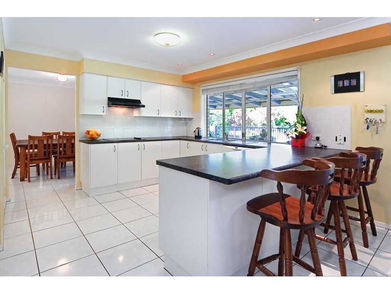 2 Gavin Way, Cornubia QLD 4130